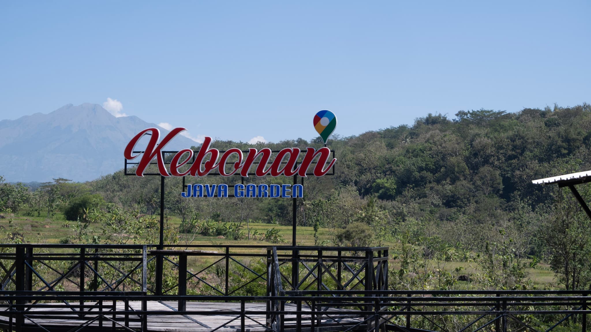 Pemandangan Alas Watu Kebonan